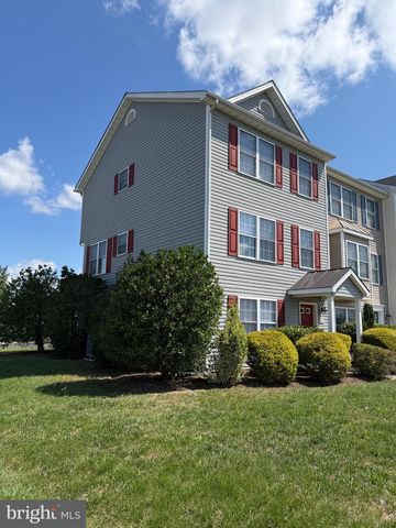 206 WEATHERVANE DR, Winchester, VA 22602