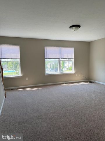 206 WEATHERVANE DR, Winchester, VA 22602