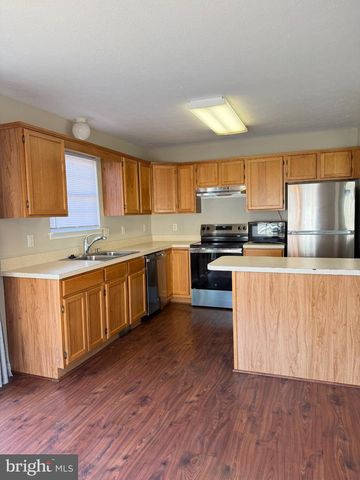 206 WEATHERVANE DR, Winchester, VA 22602