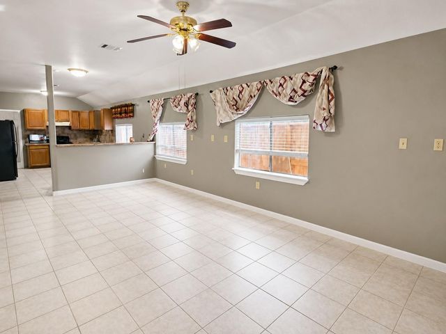 5527 Lauder Road, Houston, TX 77039