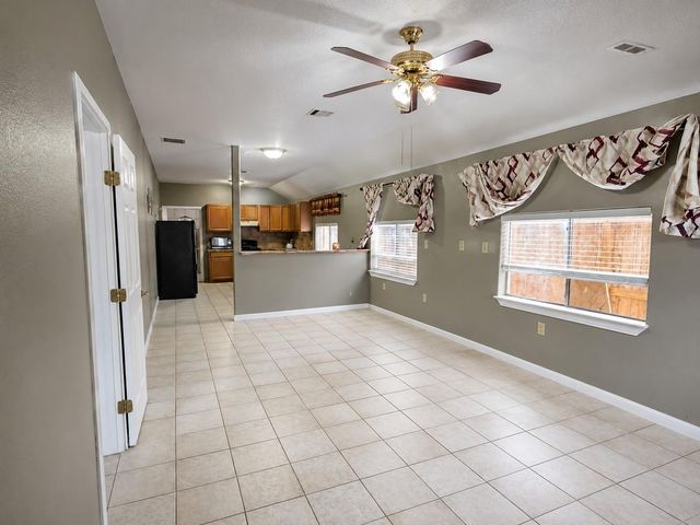 5527 Lauder Road, Houston, TX 77039