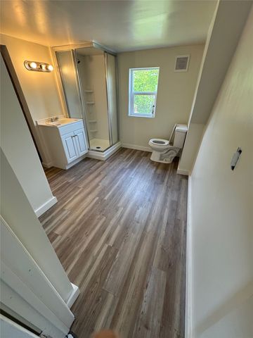 610 W 6th Street, Bonham, TX 75418