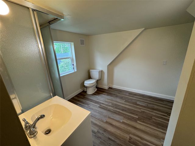 610 W 6th Street, Bonham, TX 75418