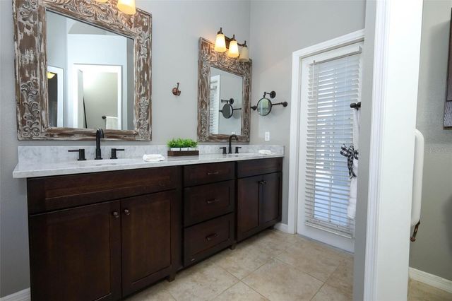 973 N LAKE CLAIRE CIRCLE, Oviedo, FL 32765