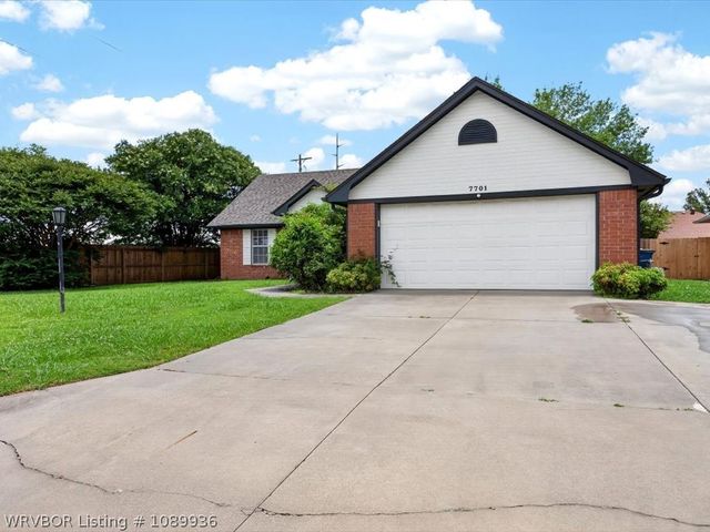 7701 S 24th, Fort Smith, AR 72908