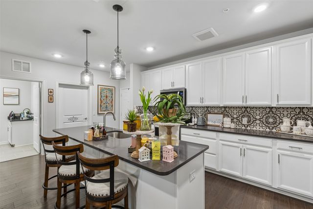 651 N Watters Road 7204, Allen, TX 75013