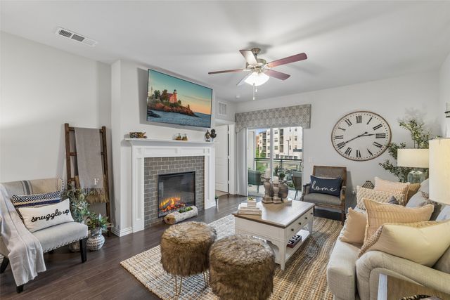 651 N Watters Road 7204, Allen, TX 75013