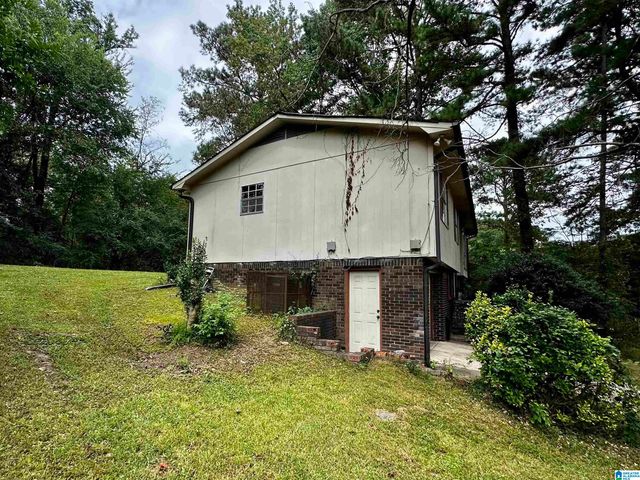 821 OVERLOOK CIRCLE, Hueytown, AL 35023
