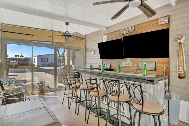 117 S SAINT THOMAS CIRCLE, Apollo Beach, FL 33572