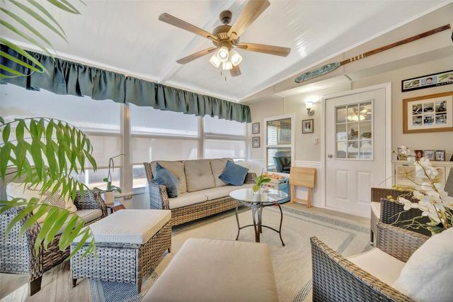 117 S SAINT THOMAS CIRCLE, Apollo Beach, FL 33572