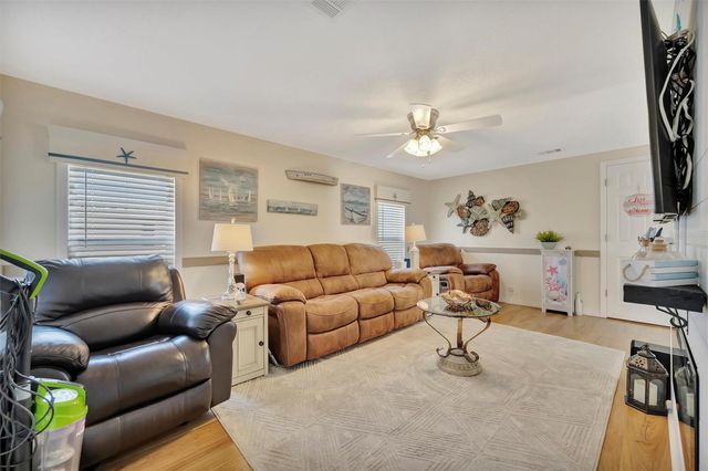 117 S SAINT THOMAS CIRCLE, Apollo Beach, FL 33572