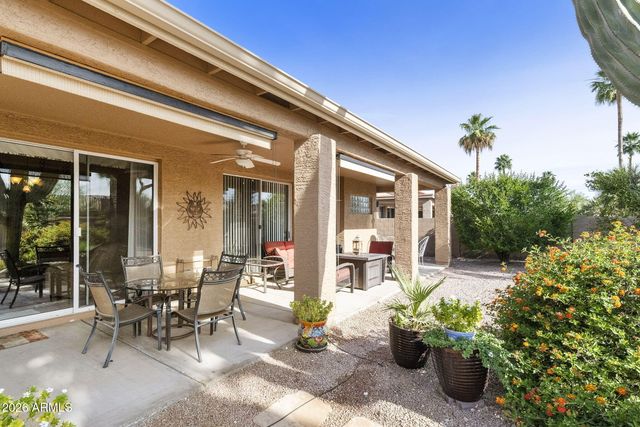 25007 S LAKESTAR Drive, Sun Lakes, AZ 85248