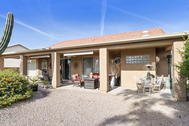 25007 S LAKESTAR Drive, Sun Lakes, AZ 85248
