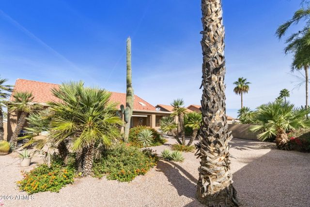 25007 S LAKESTAR Drive, Sun Lakes, AZ 85248