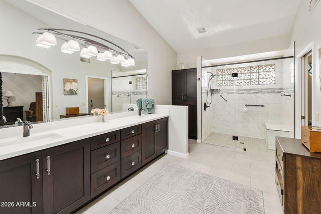 25007 S LAKESTAR Drive, Sun Lakes, AZ 85248
