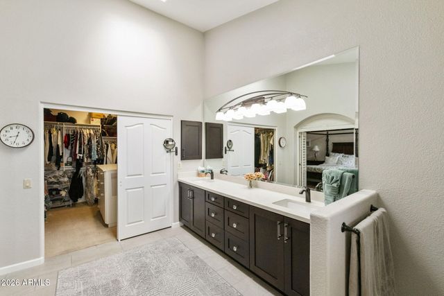 25007 S LAKESTAR Drive, Sun Lakes, AZ 85248