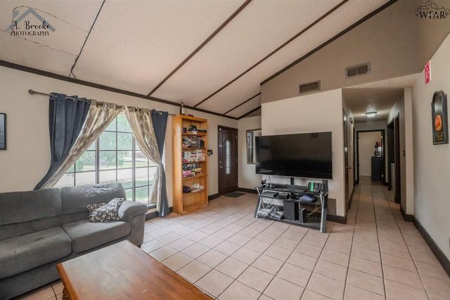 1500 LONGVIEW STREET, Wichita Falls, TX 76306