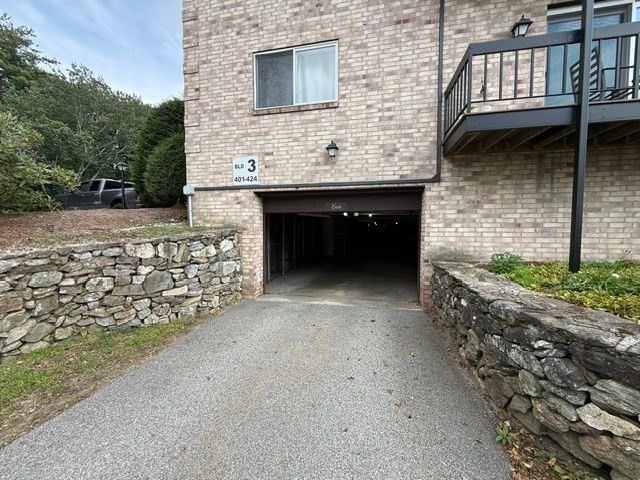 181 Littleton Rd 420, Chelmsford, MA 01824