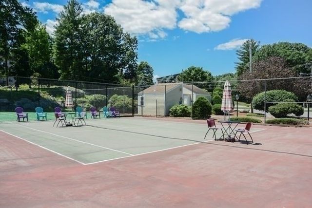 181 Littleton Rd 420, Chelmsford, MA 01824
