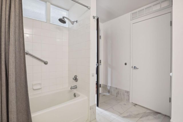 350 Saint Peter Street 1106, Saint Paul, MN 55102