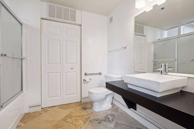 350 Saint Peter Street 1106, Saint Paul, MN 55102