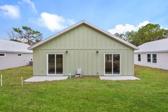 972 W 9Th St, St Augustine, FL 32084