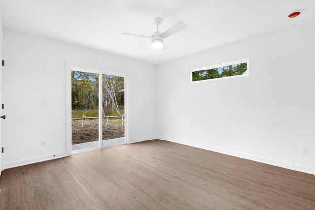 972 W 9Th St, St Augustine, FL 32084