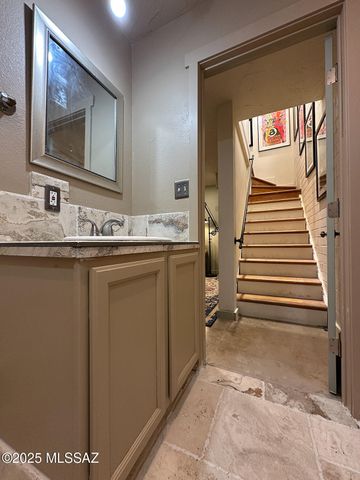 1735 S Jones Blvd Apt J14, Tucson, AZ 85713