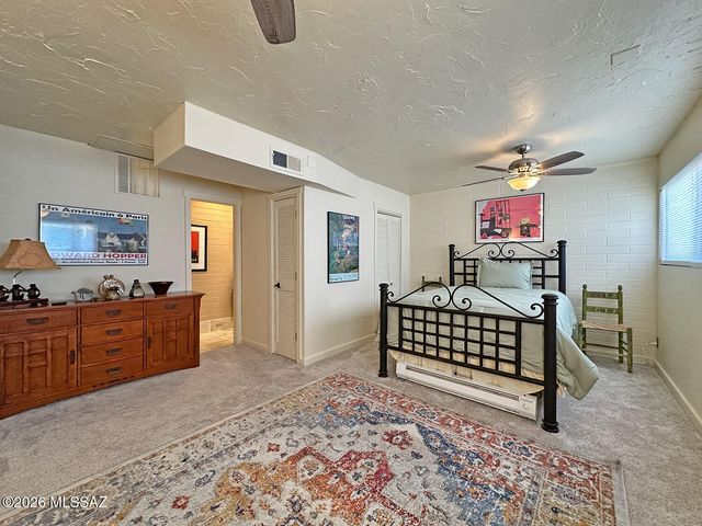 1735 S Jones Blvd Apt J14, Tucson, AZ 85713