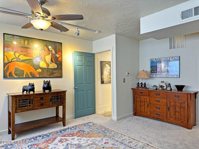 1735 S Jones Blvd Apt J14, Tucson, AZ 85713
