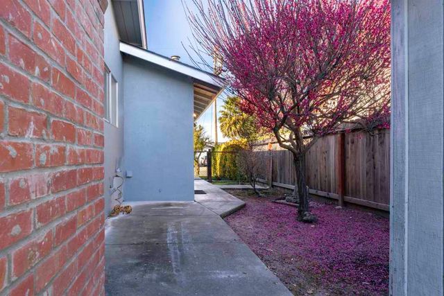 20 Fircrest Ct, San Ramon, CA 94583