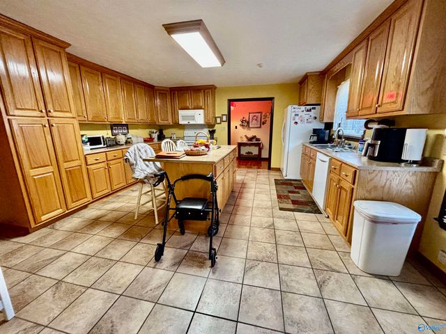 2316 Grand Avenue NW, Fort Payne, AL 35967