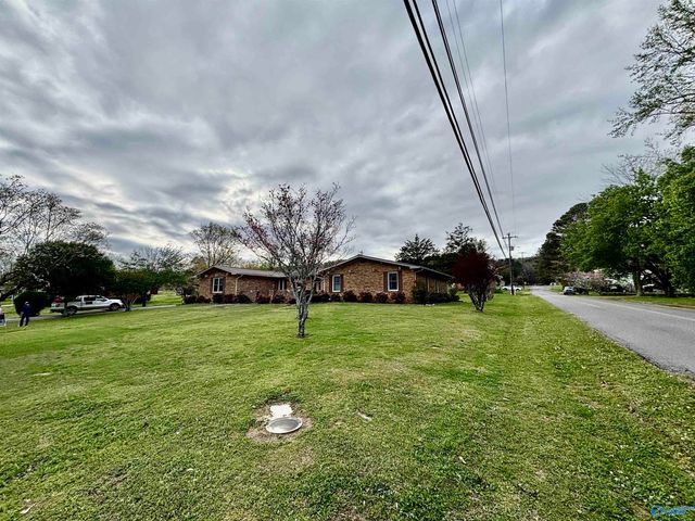 2316 Grand Avenue NW, Fort Payne, AL 35967