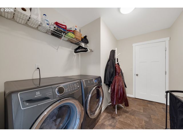 3608 ALDER Ln, Tillamook, OR 97141