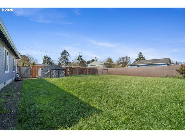 3608 ALDER Ln, Tillamook, OR 97141