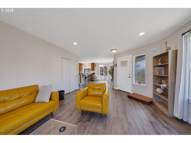 3608 ALDER Ln, Tillamook, OR 97141