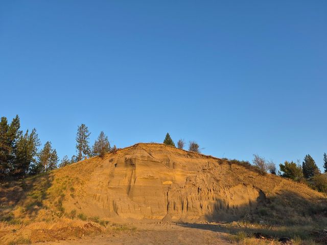 18511 N Sportsmans Paradise Ln, Nine Mile Falls, WA 99026