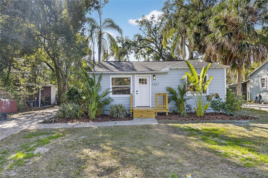 Image 2 of property listing at 1407 E NORTH STREET 1, Tampa, FL 33604