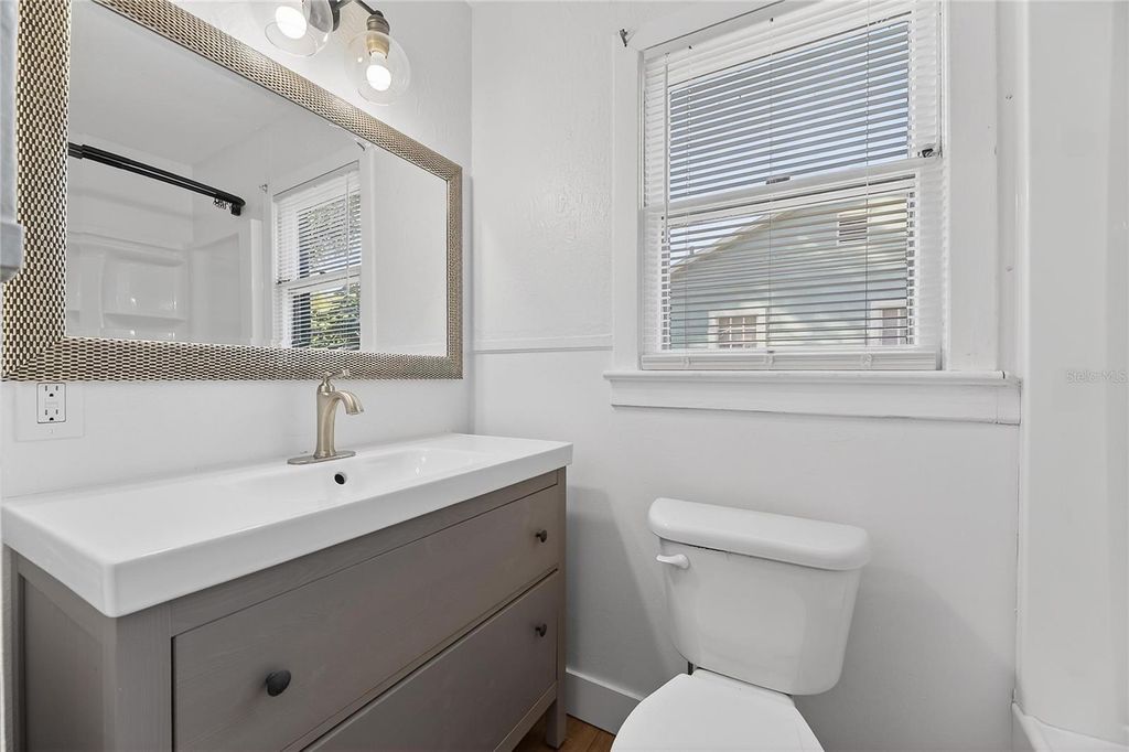 Image 24 of property listing at 1407 E NORTH STREET 1, Tampa, FL 33604