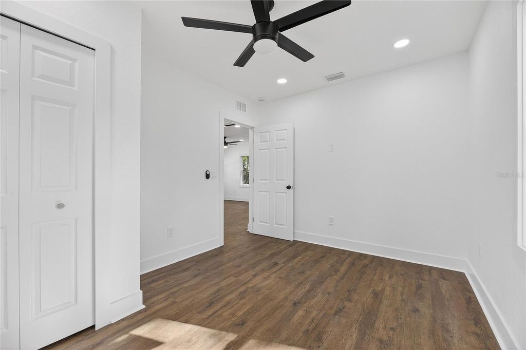 Image 45 of property listing at 1407 E NORTH STREET 1, Tampa, FL 33604