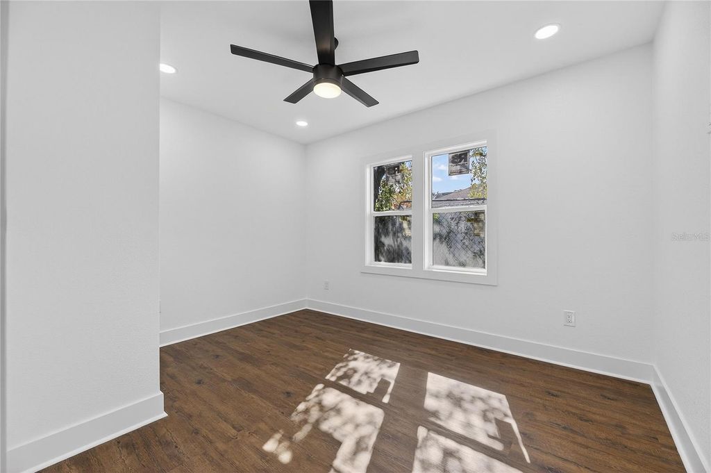 Image 46 of property listing at 1407 E NORTH STREET 1, Tampa, FL 33604