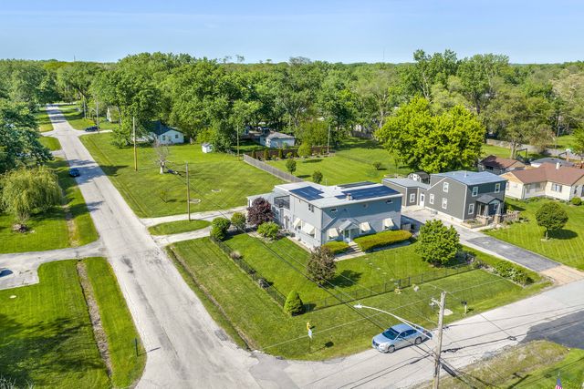 3638 Blackstone Avenue, Markham, IL 60428