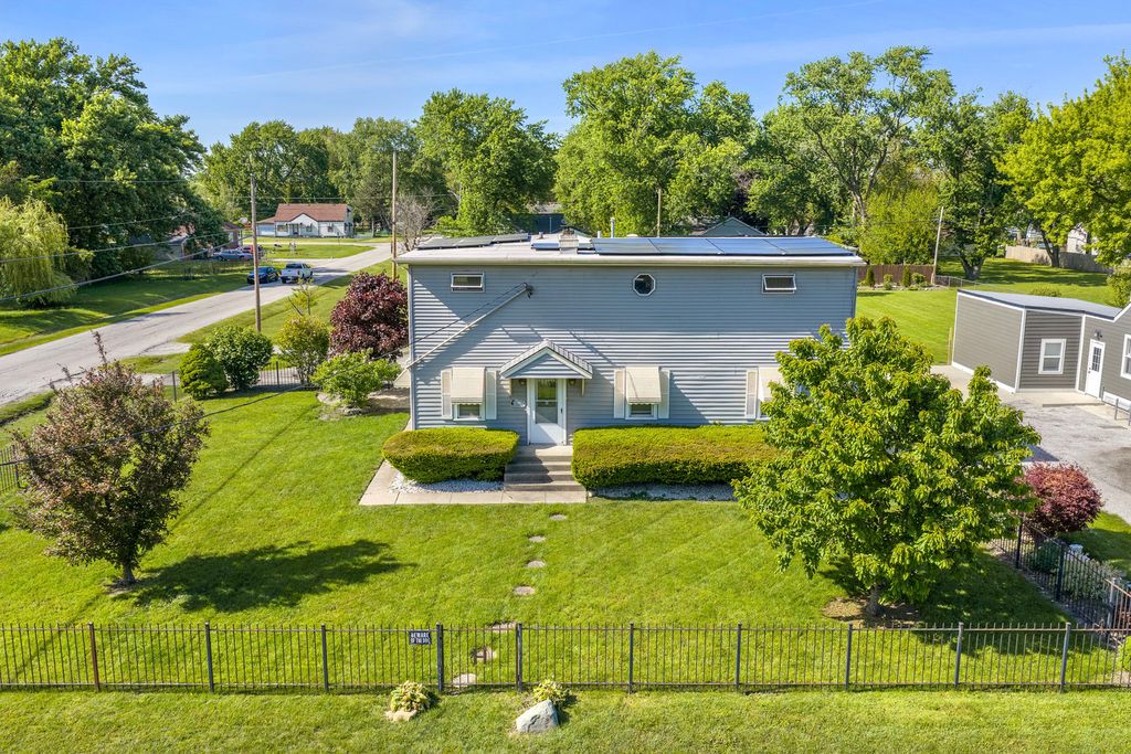 3638 Blackstone Avenue, Markham, IL 60428