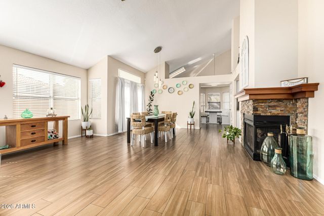 16614 S 12TH Place, Phoenix, AZ 85048