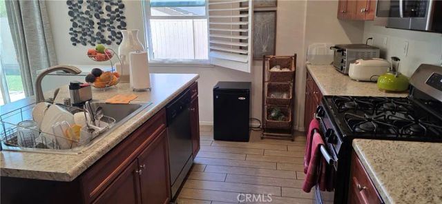 17190 Pioneer, San Bernardino, CA 92407