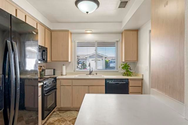 3625 Vista Oceana 37, Oceanside, CA 92057