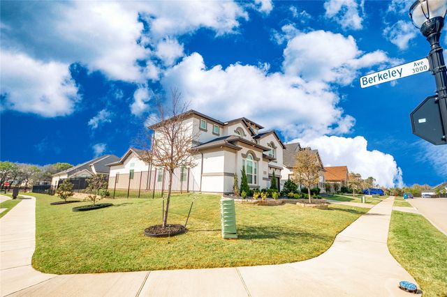 1128 Berkshire Way, Copper Canyon, TX 75077