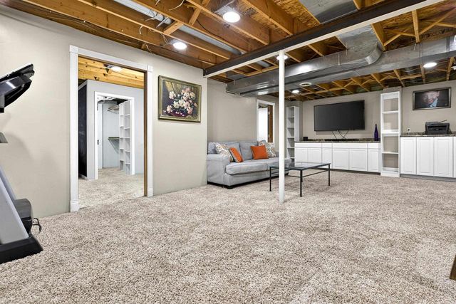 N9598 CHADBURY LANE, Appleton, WI 54915