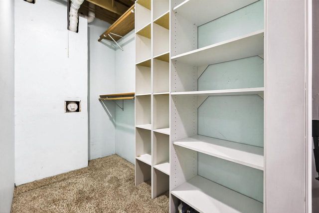 N9598 CHADBURY LANE, Appleton, WI 54915