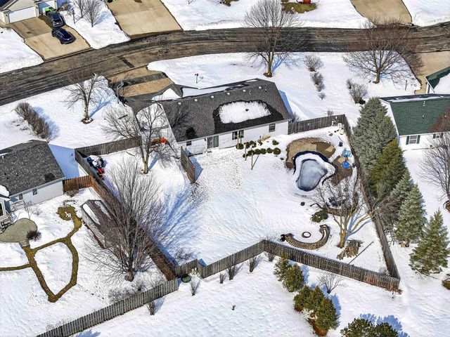 N9598 CHADBURY LANE, Appleton, WI 54915